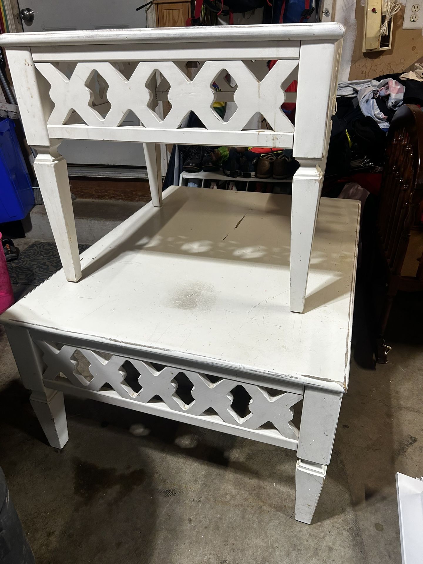 Lexington Furniture White Coffee And Side Lamp Table