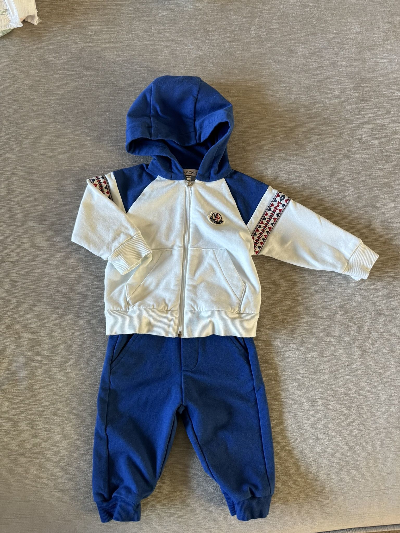 Baby Moncler 2pc Size 6/9