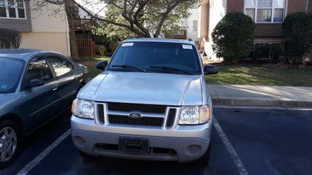 2001 Ford Explorer Sport