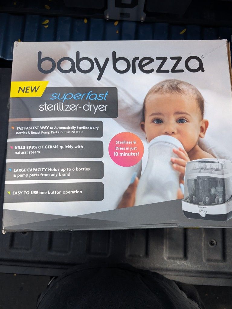 Baby Brezza Bottle Sterilizer/ Cleaner