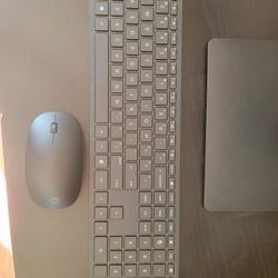 HP Wireless Keyboard And Mouse 