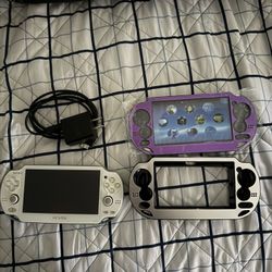 Modded PS Vita + 256 gb sd card