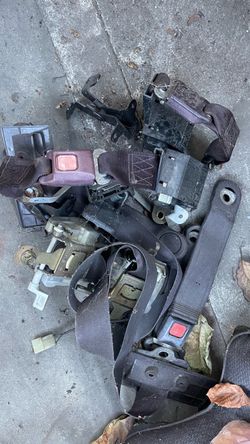 Ae86 seat belts