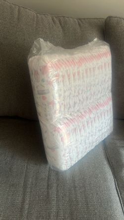 50 Count kirkland diapers size 4