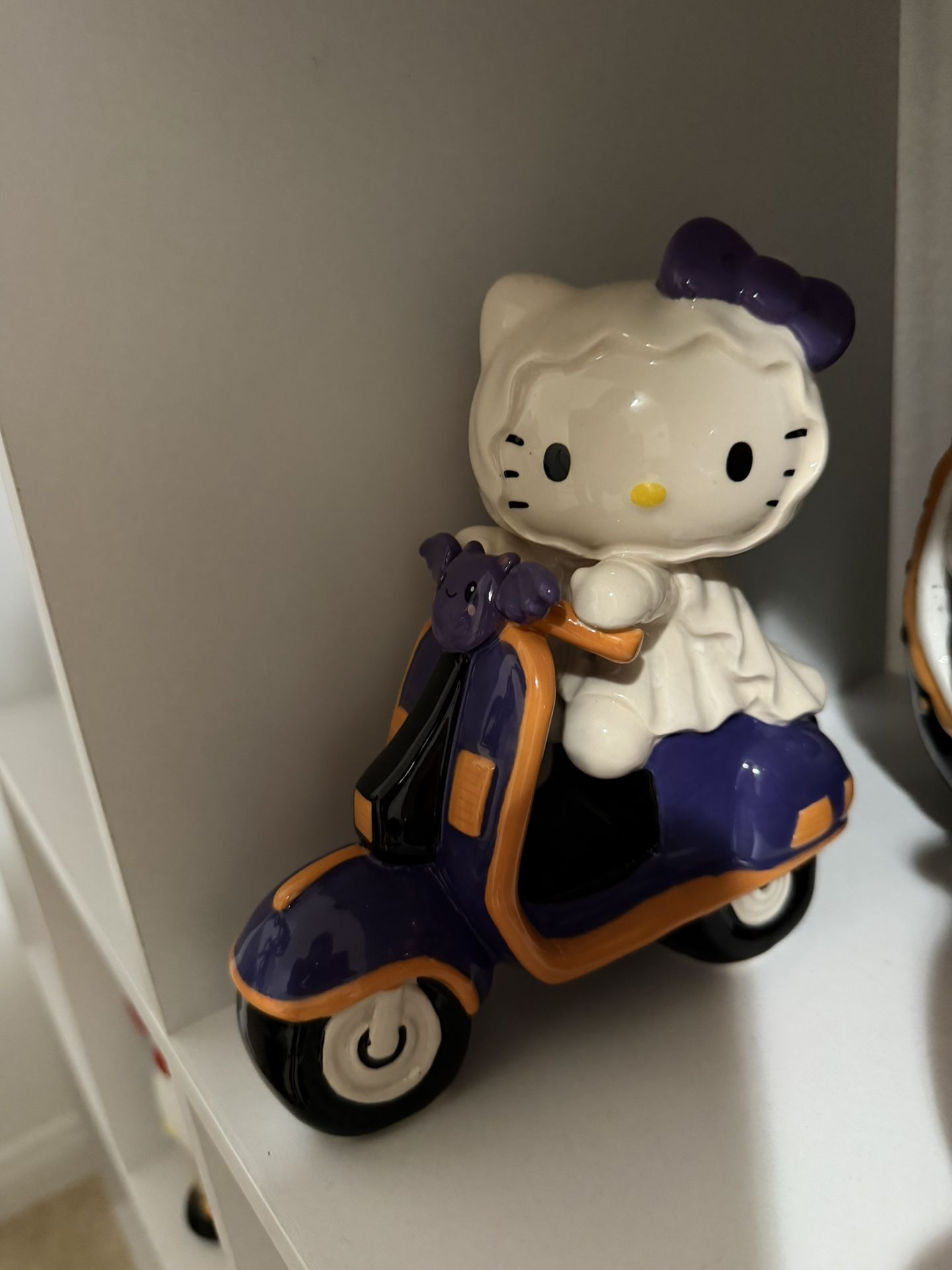 Hello Kitty Ceramic