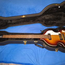 Hofner Ignition Bass – Mint / Unplayed – Teacup Knobs – With Case – $450