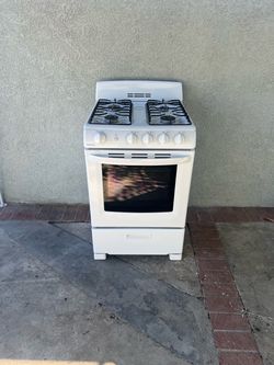 Stove hot point 24” inches