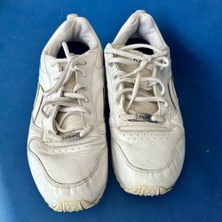 RBK Women’s White Athletic Shoes, Size 10