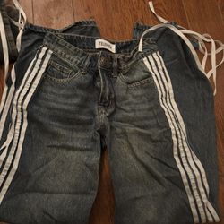 Jeans Size 1 Very Cute With Lace 