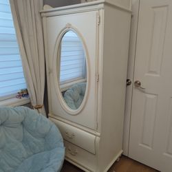 Armoire Girls Furniture. Real Wood.