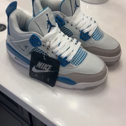 Jordan 4