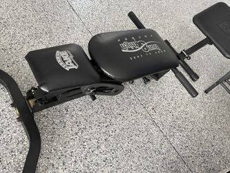 body by jake bun and thigh rocker machine