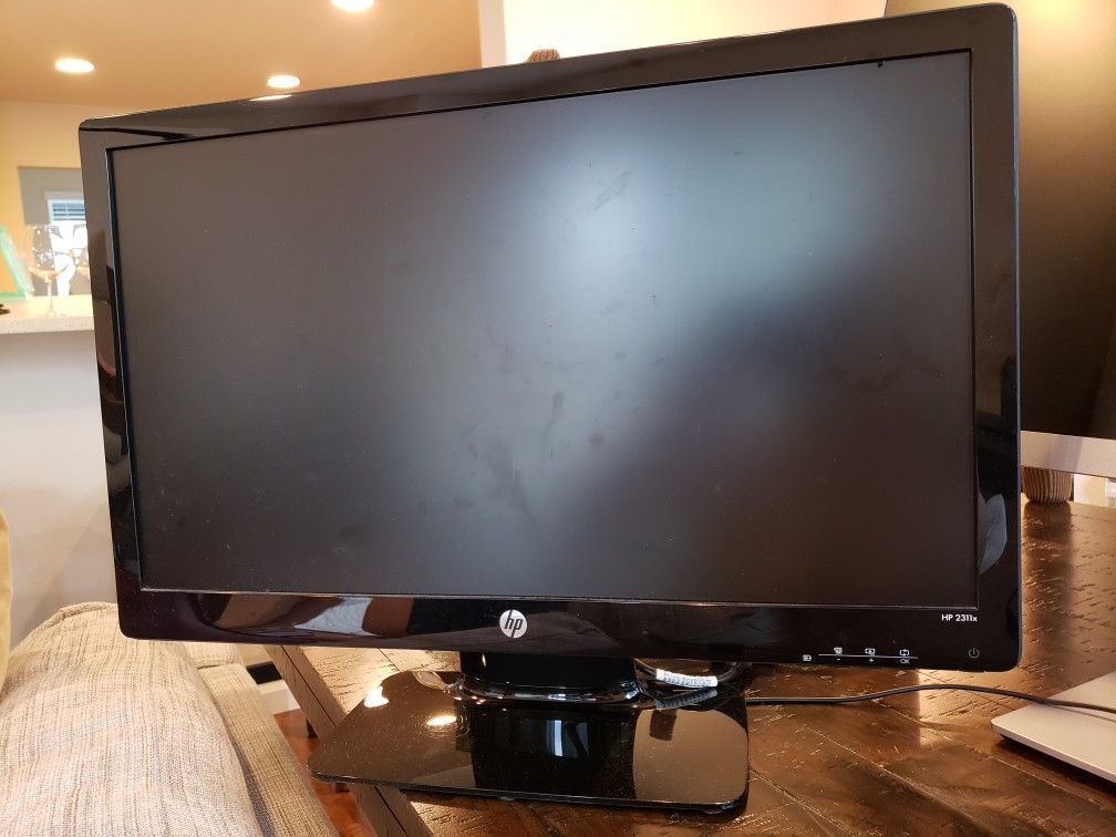 HP 23 inch computer monitor