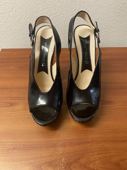 Good condition shoes 10 size