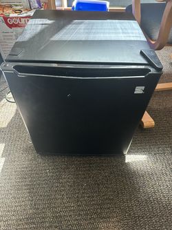 Kenmore Mini Fridge