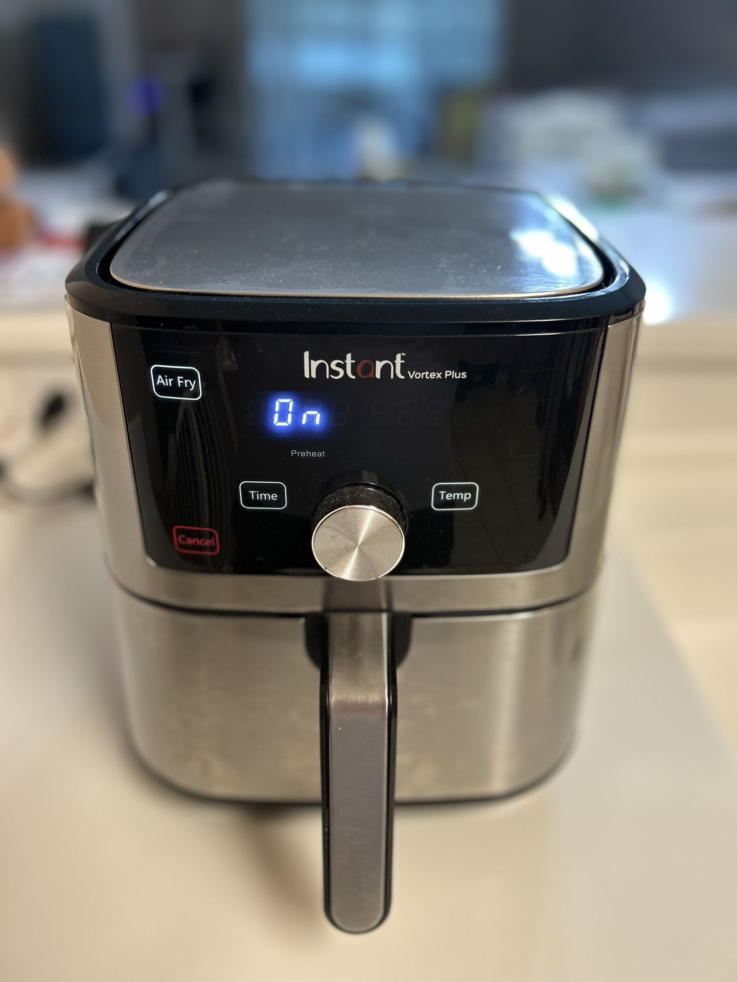 Air Fryer Instant Vortex Plus