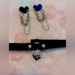 Leather Choker w/ flaming Heart & black heart at w/ chain dangle earrings vintage 