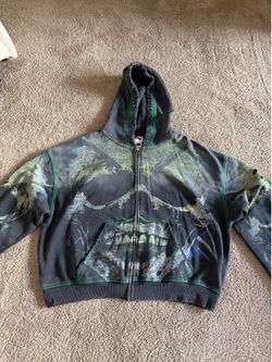 VALE FOREVER GRAVEDIGGER ZIP UP