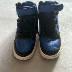 Size 4 Y 