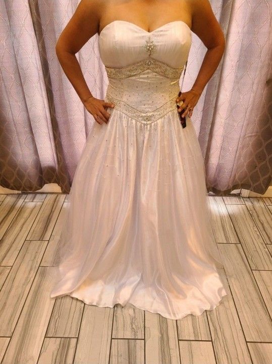 Wedding / QuinceaƱera Dress