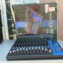 Yamaha MG16XU 16-Input 6-Bus Mixer with Effects
Amazon's Choice
