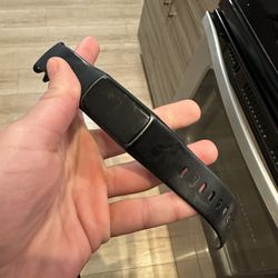 Fitbit Charge 5