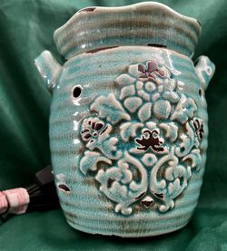 SCENTSY FULL SIZE RUSTIC BLOOM TURQUOISE WAX WARMER 