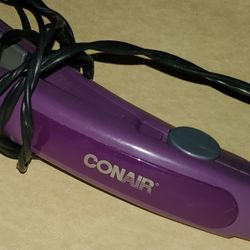 CONAIR STRAIGHTENER 