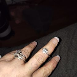 Women's Diamond Ring 