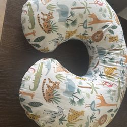 Nursing pillow 