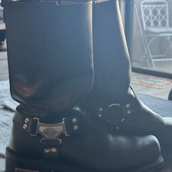 Milwaukee Men’s Size 12 Boots
