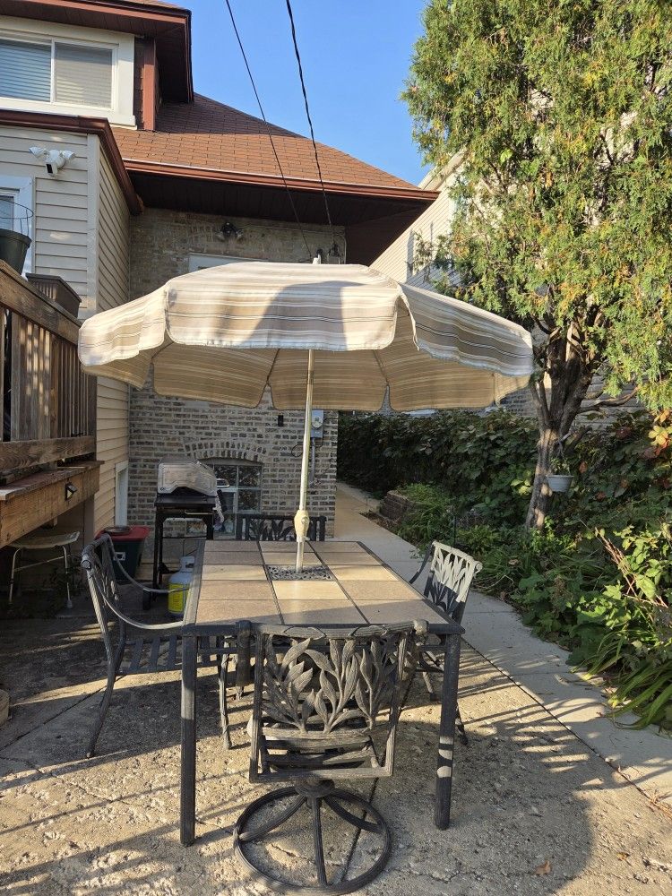 Outside Table Set