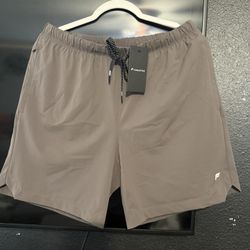 Fabletics Shorts Light Weight With Liner 