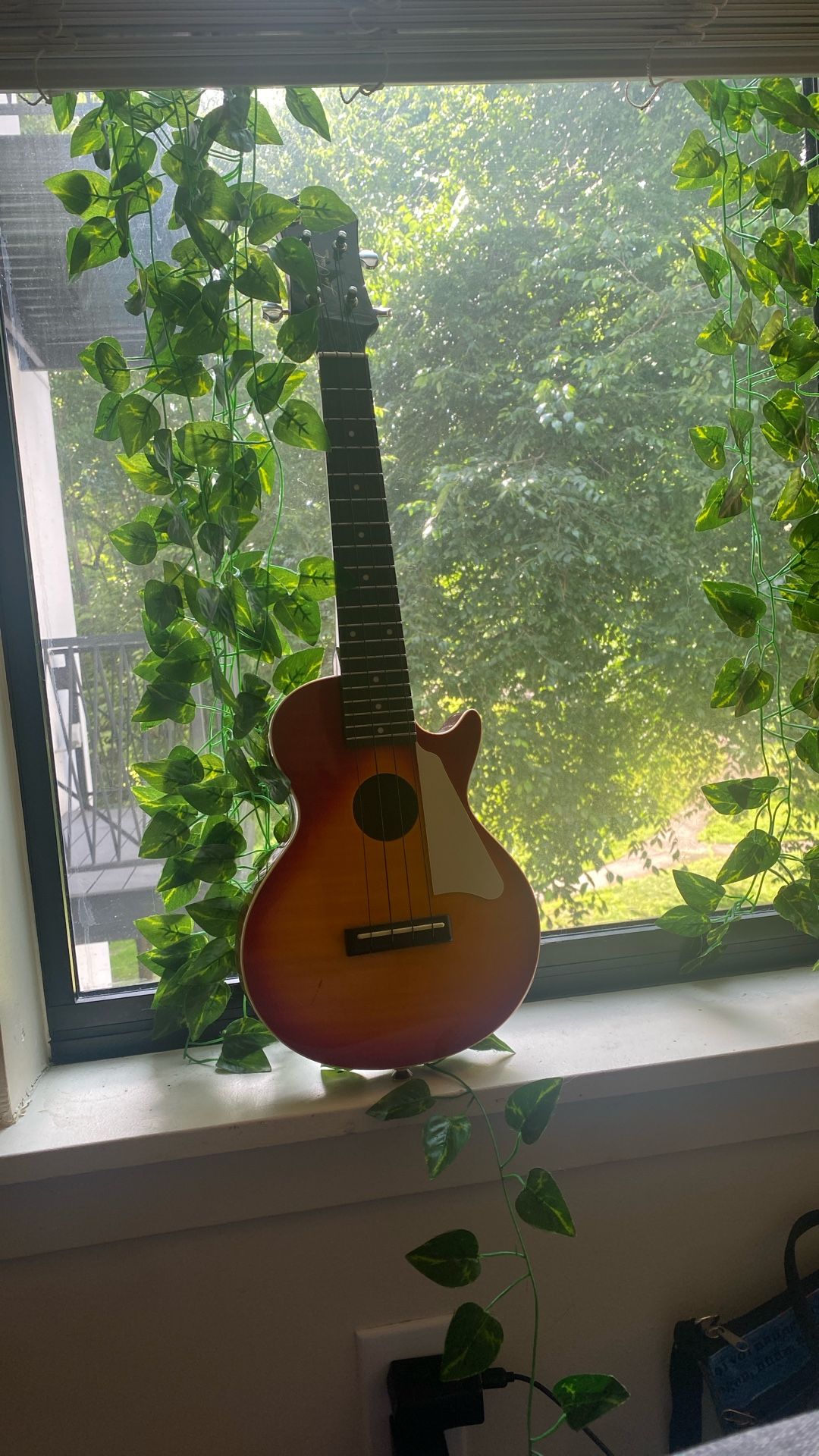 Epiphone Electric Ukulele