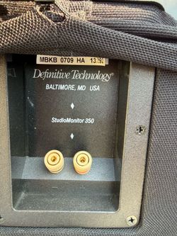 Definitive technology bookshelf speakers