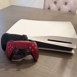 PS5 ( w/ dualsense controllers )