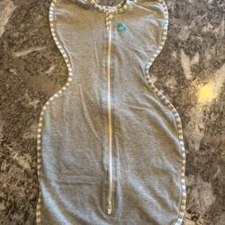 Love to Dream Baby Swaddle Size Small (8-13 pounds)