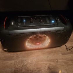 Jbl Partybox On The Go 
