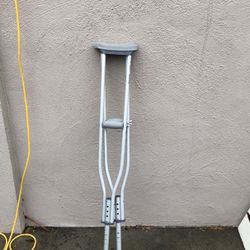 Crutches, Lightly Used
