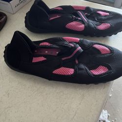 Joe Boxer Water Shoes Women's 7/8