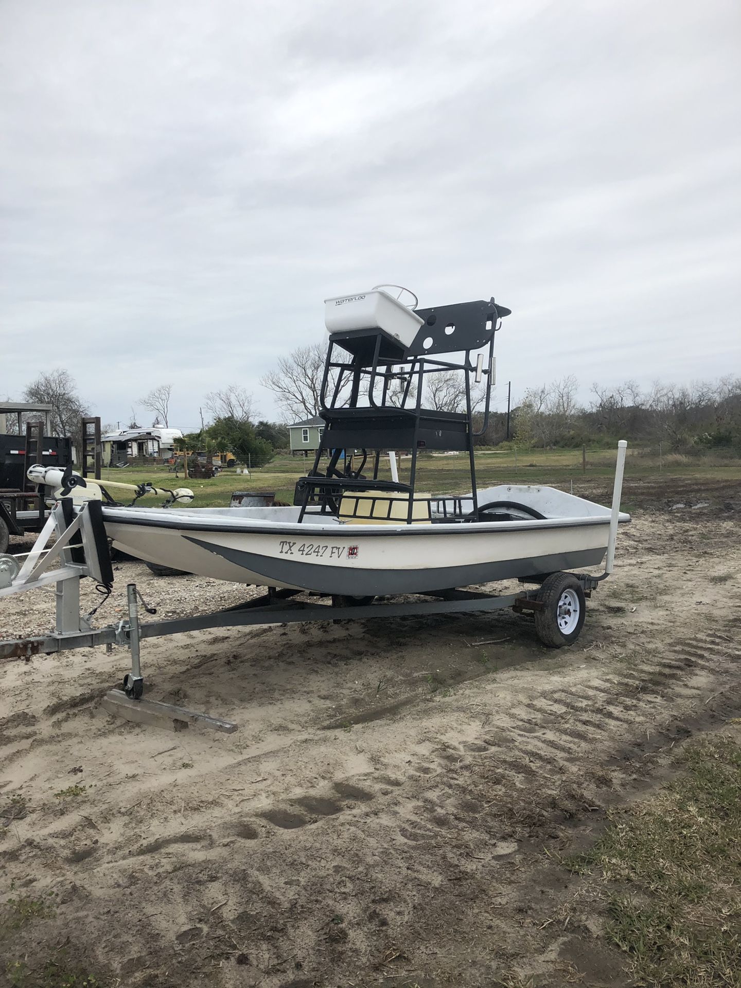 1992 Majek 16 Texas skiff