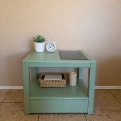 Refinished Broyhill End Table – Green – Solid Wood