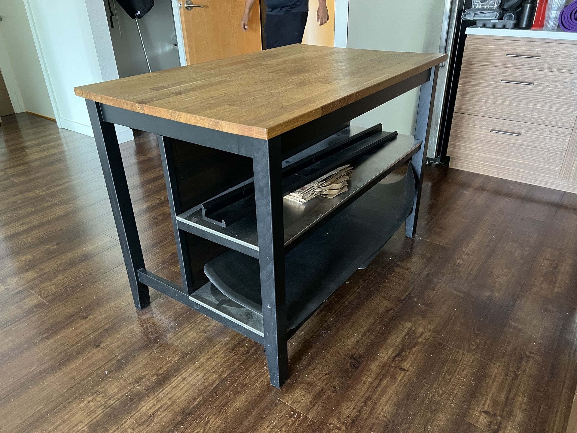 IKEA Island with Metal Shelves VADHOLMA