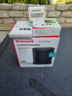 Honeywell Allergen Plus Series HEPA Air Purifier