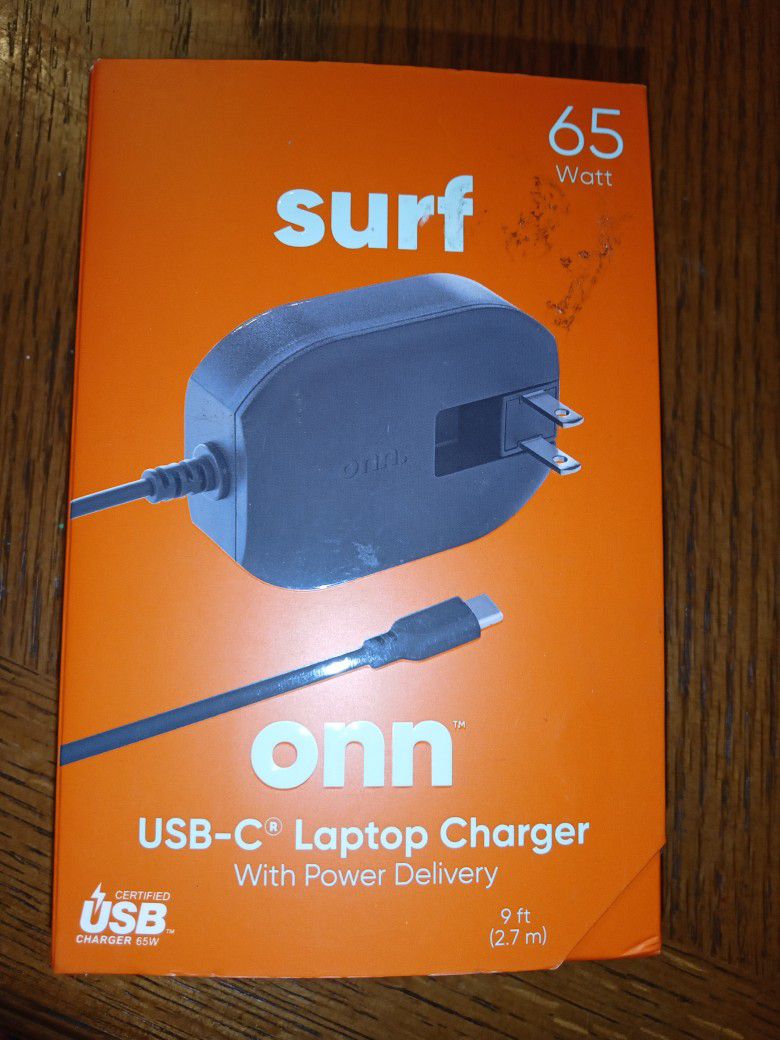 On Surf USB-C Laptop charger