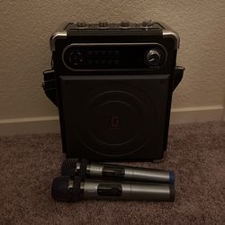 Karaoke / Speaker + 2 wireless mics