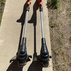 2ea Black And Decker Weed Trimmers, No Batteries