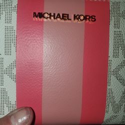 Micheal Kors Wallet 