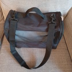 Small Pet Carrier With Washable Insert 