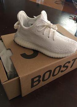 white yeezy boost 350 V2 infant